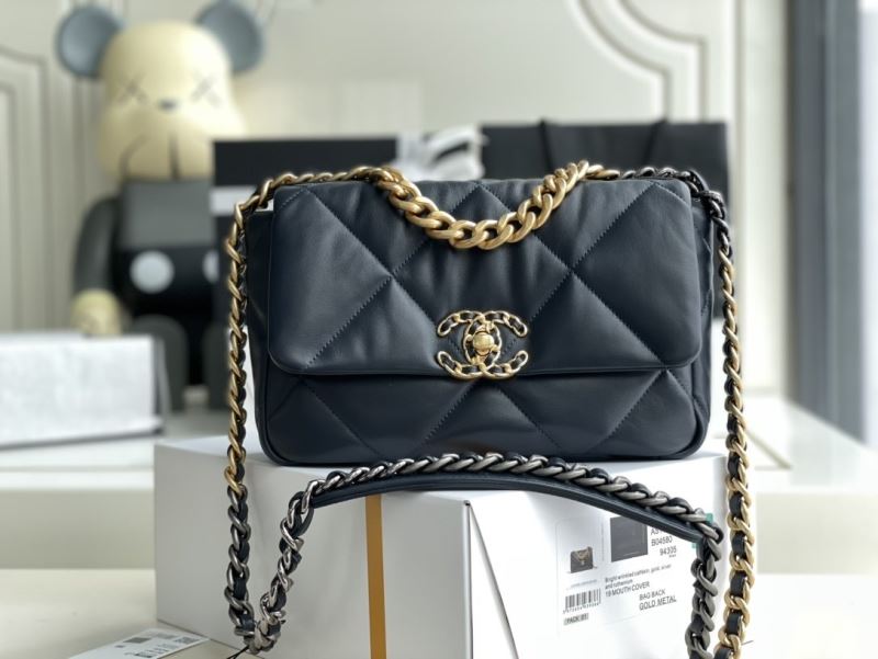 Chanel 19 Bags